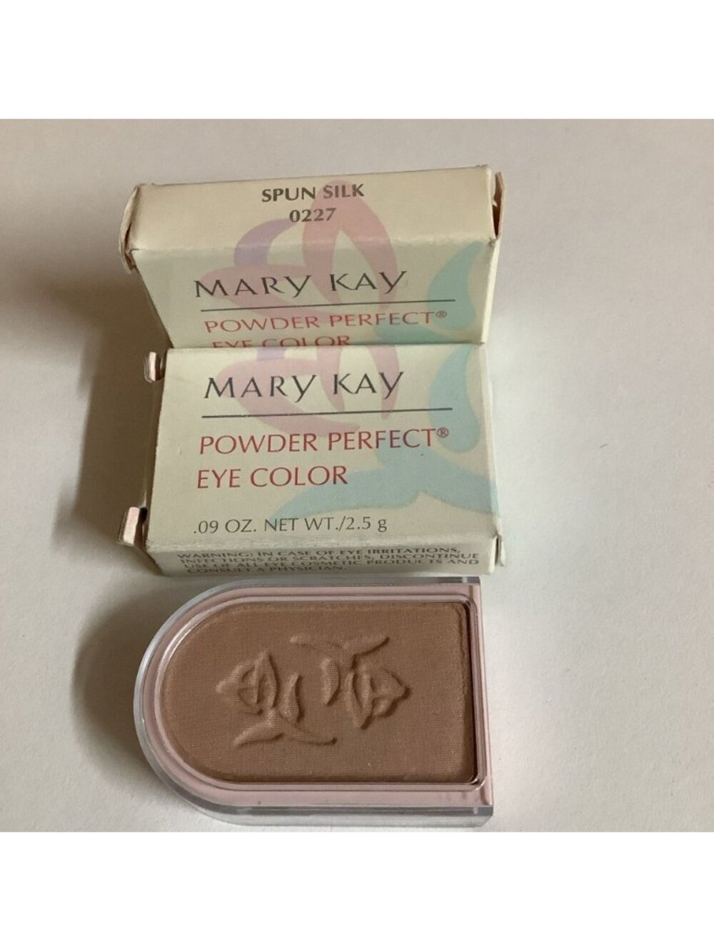 Mary Kay SPUN SILK 0227 Powder Perfect Eye Color Discontinued Rare, 2pcs. New